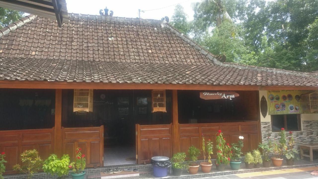 Homestay Arya Mangunan Bantul Exterior photo