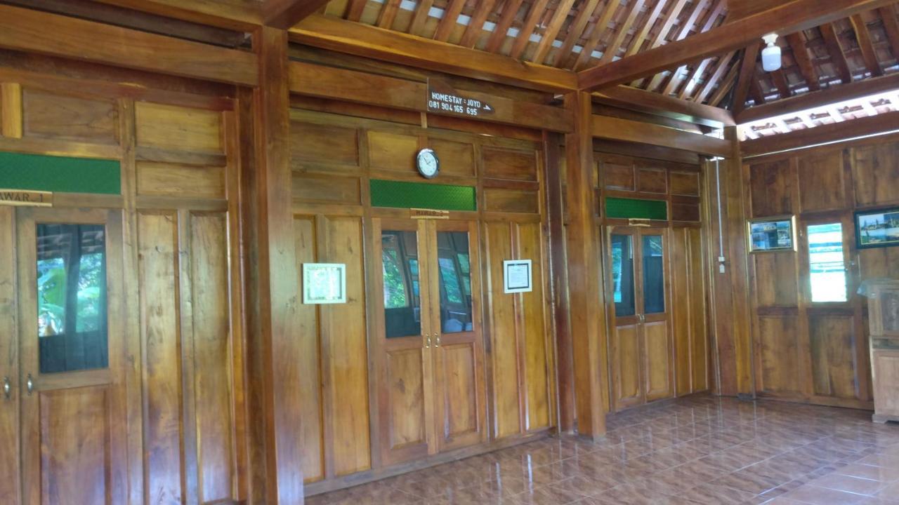Homestay Arya Mangunan Bantul Exterior photo